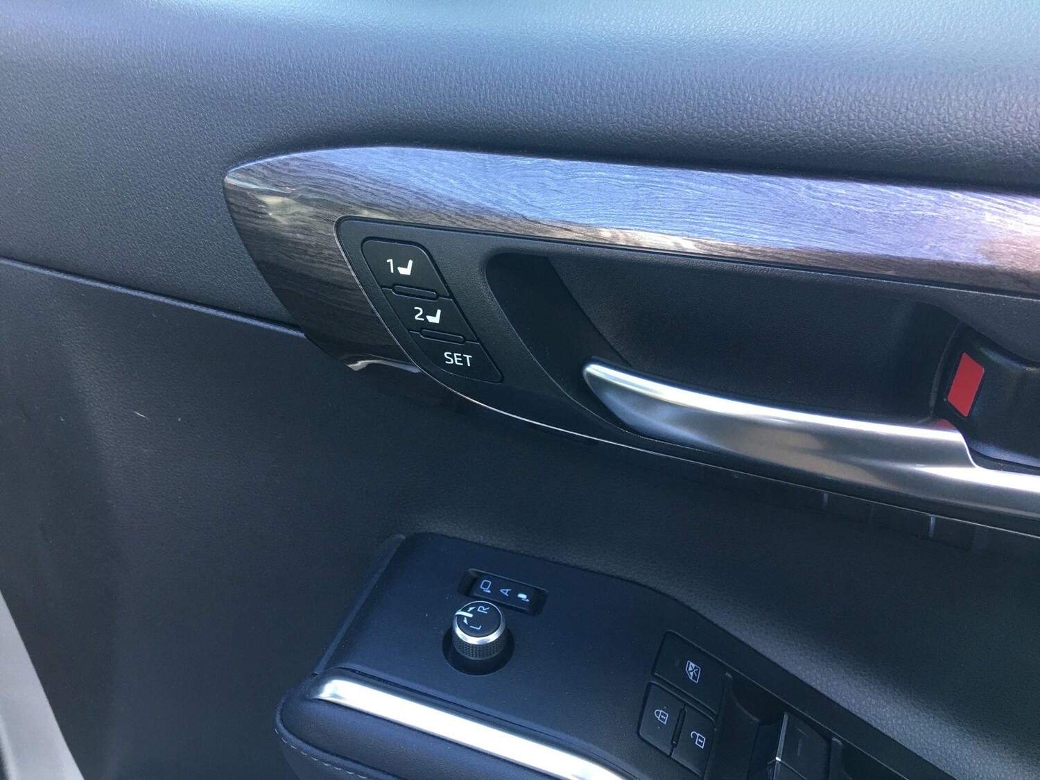 Used Toyota Highlander 2021 for sale - 78156557: Photo 44