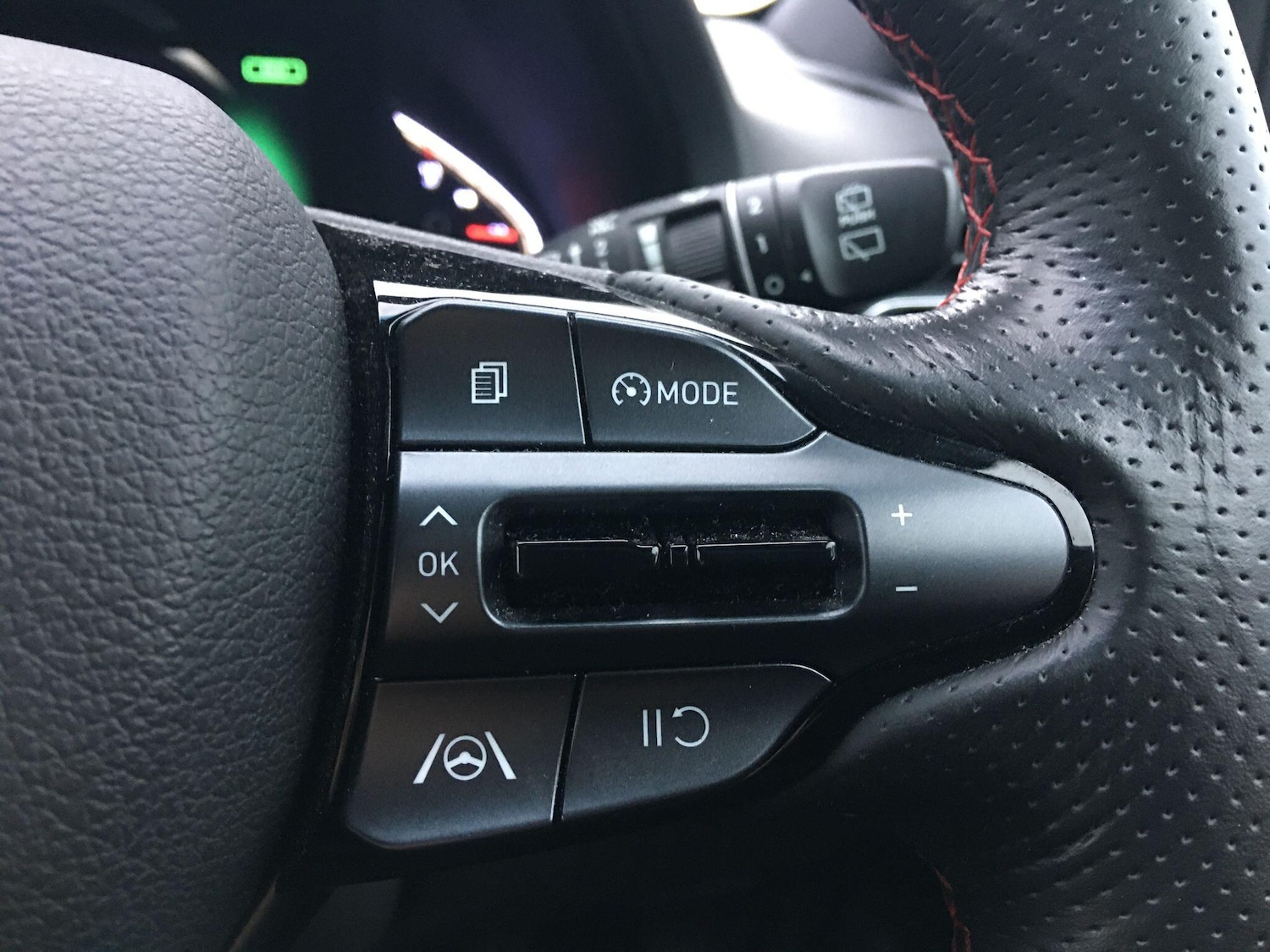 Used Hyundai i30 2022 for sale - 77330442: Photo 31