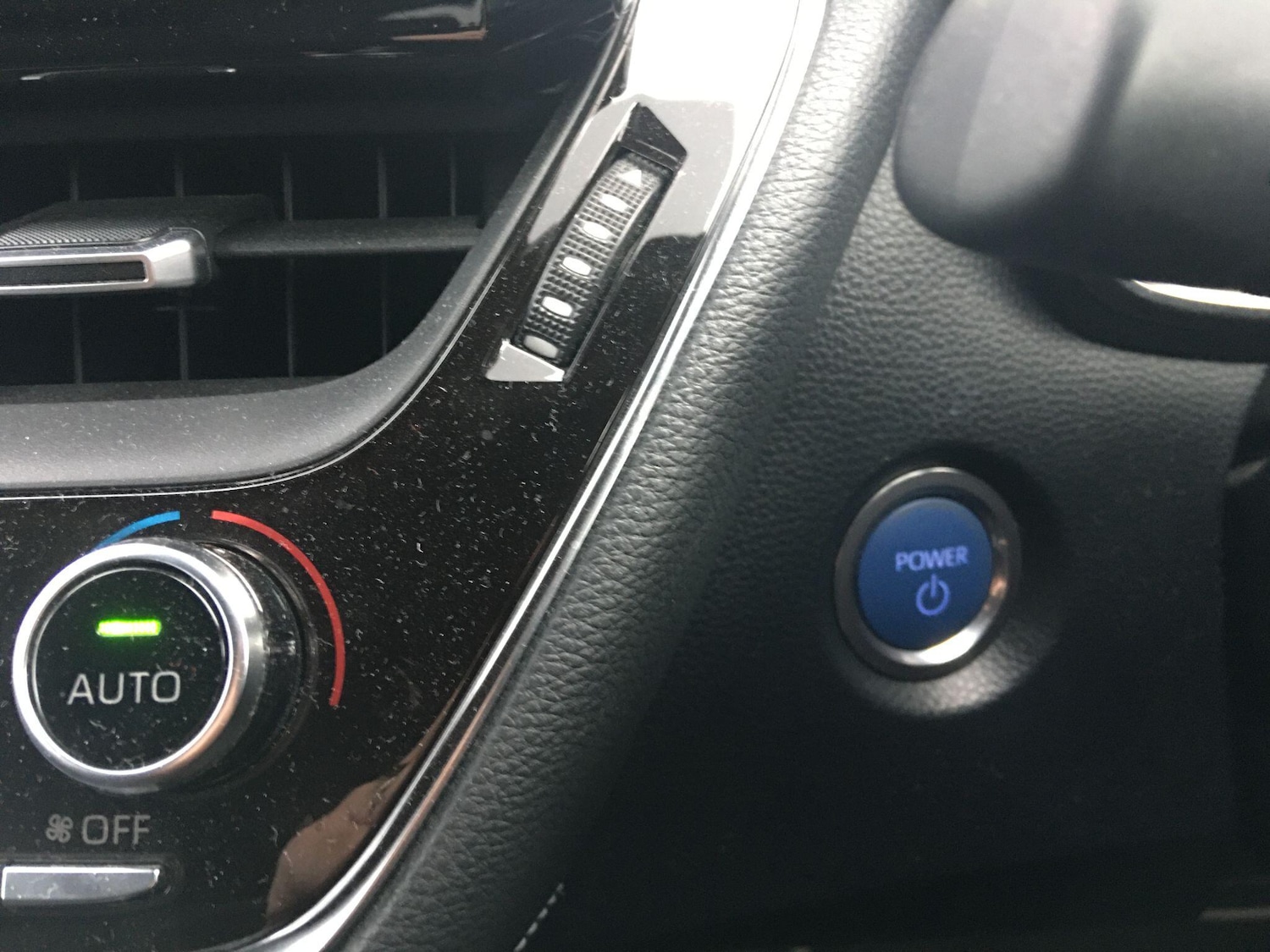 Used Toyota Corolla 2019 for sale - 77255116: Photo 35