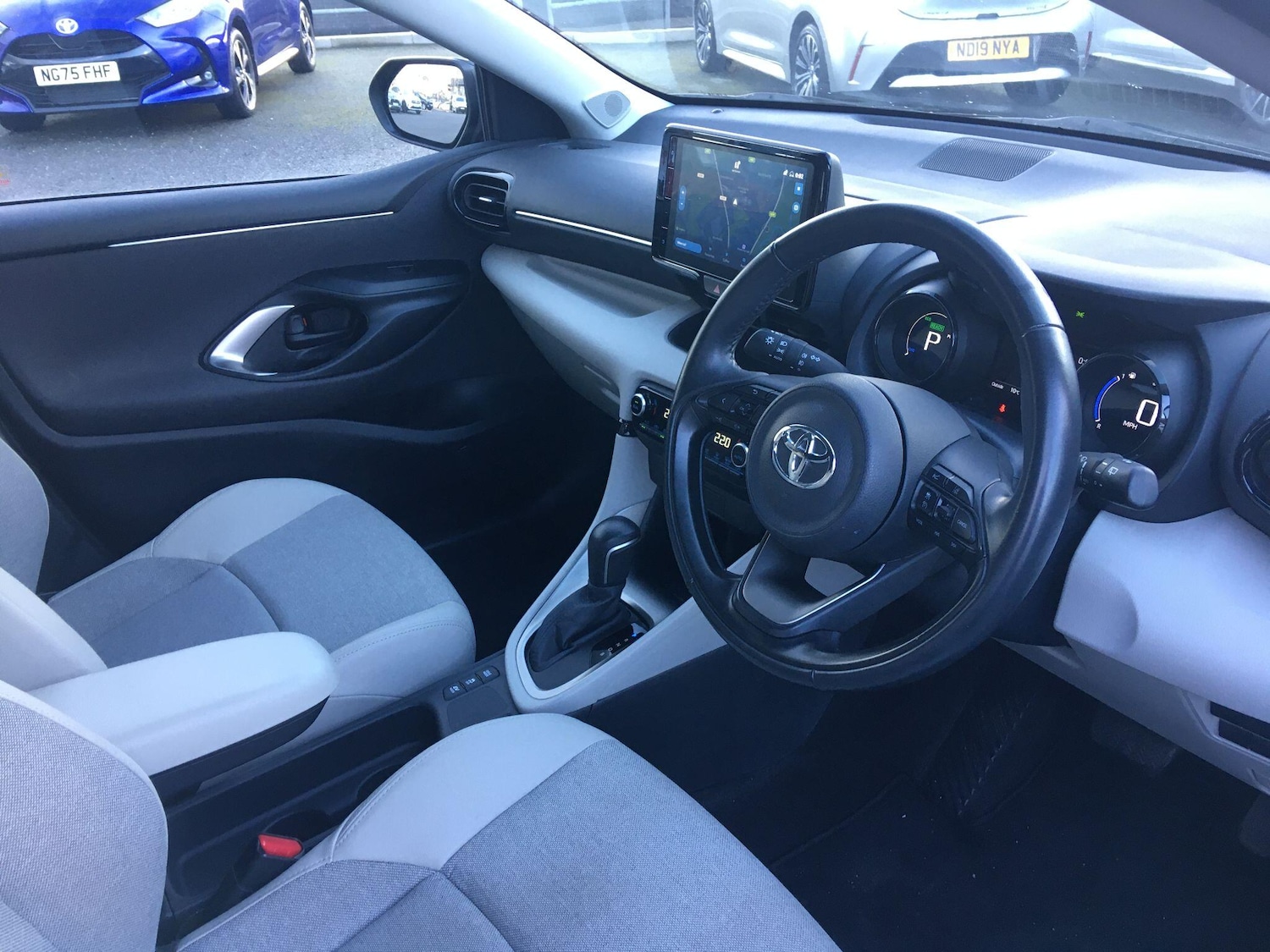 Used Toyota Yaris 2022 for sale - 77683014: Photo 13