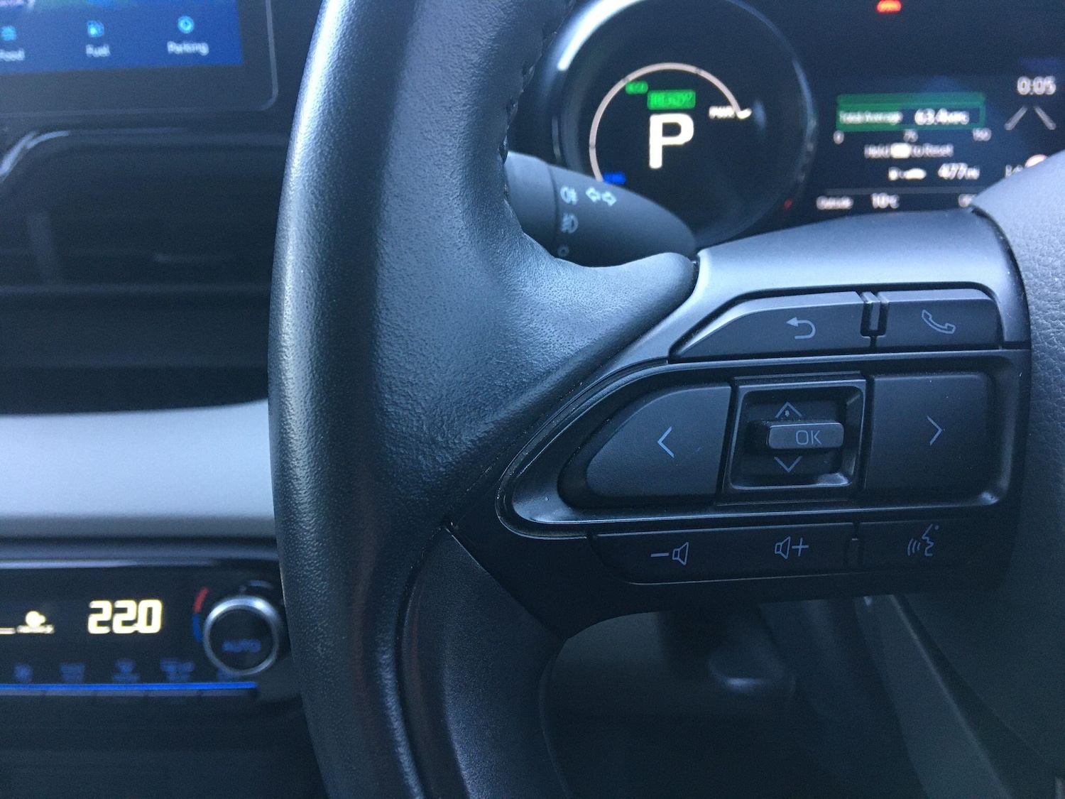 Used Toyota Yaris 2022 for sale - 77683014: Photo 46