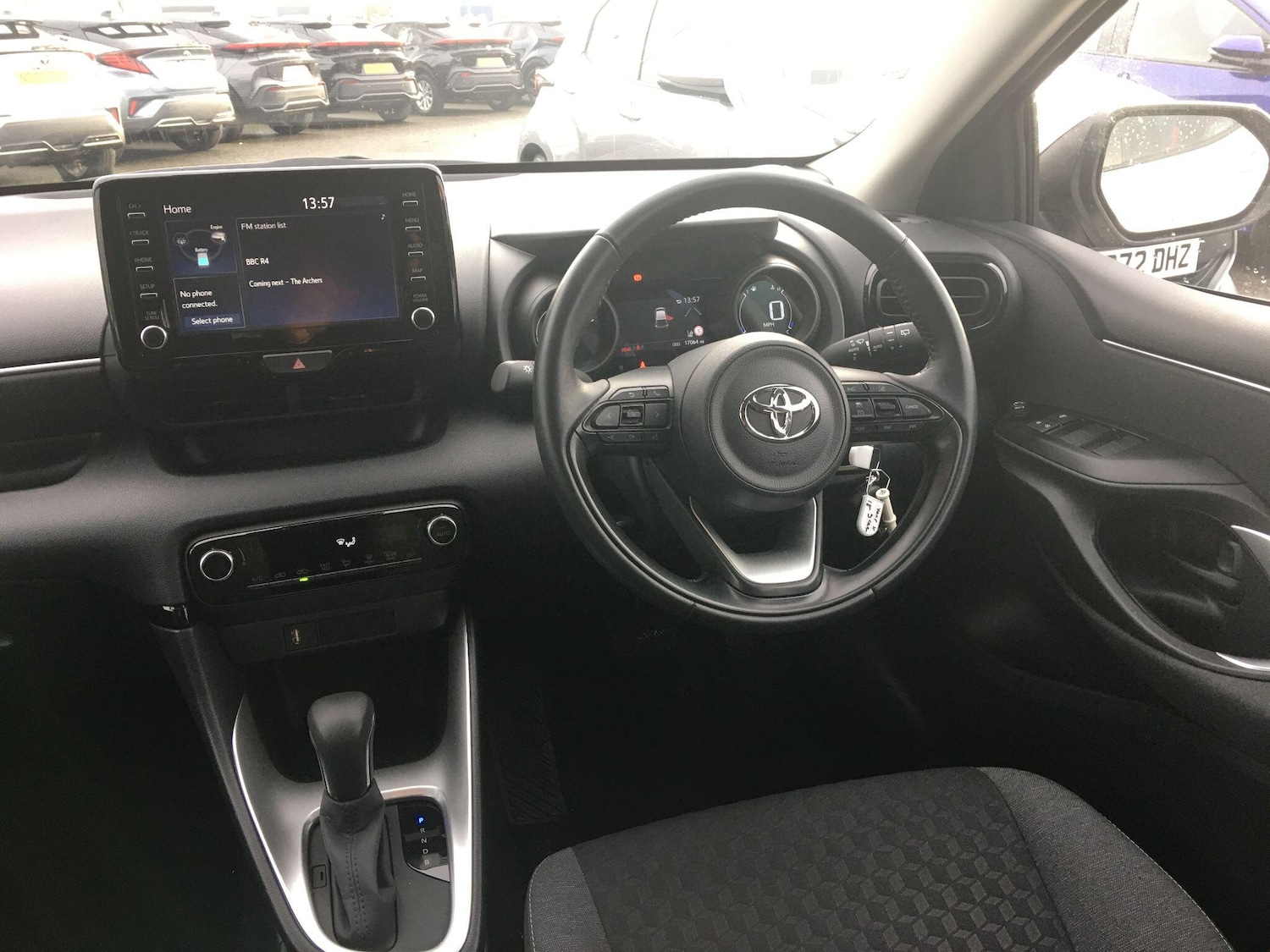 Used Toyota Yaris 2023 for sale - 77387133: Photo 15