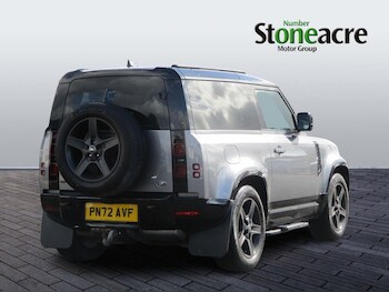 Used Land Rover Defender 90 2022 for sale - 78548882: Photo