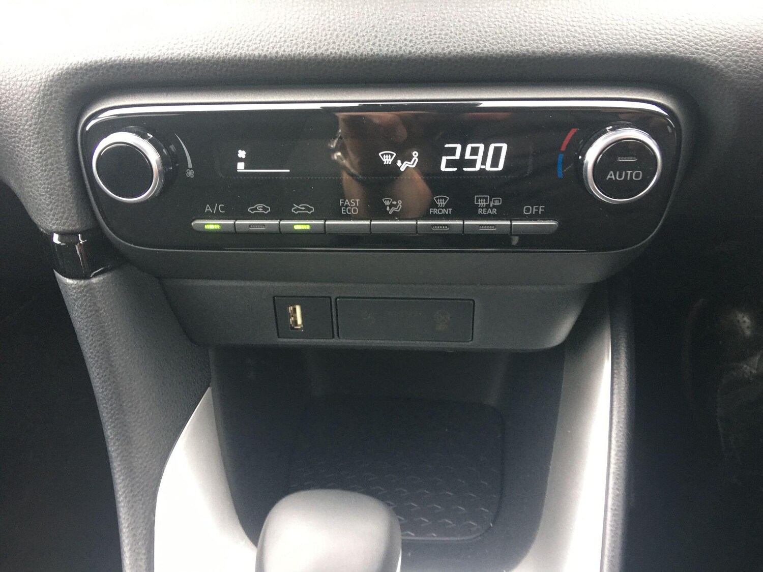 Used Toyota Yaris 2022 for sale - 78156665: Photo 32