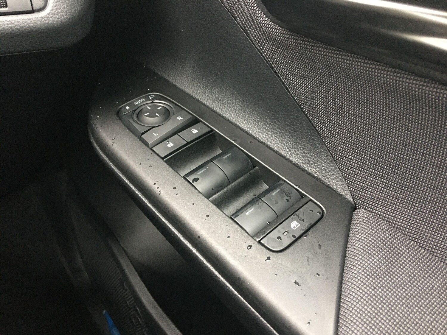 Used Toyota C-HR 2025 for sale - 77524554: Photo 36