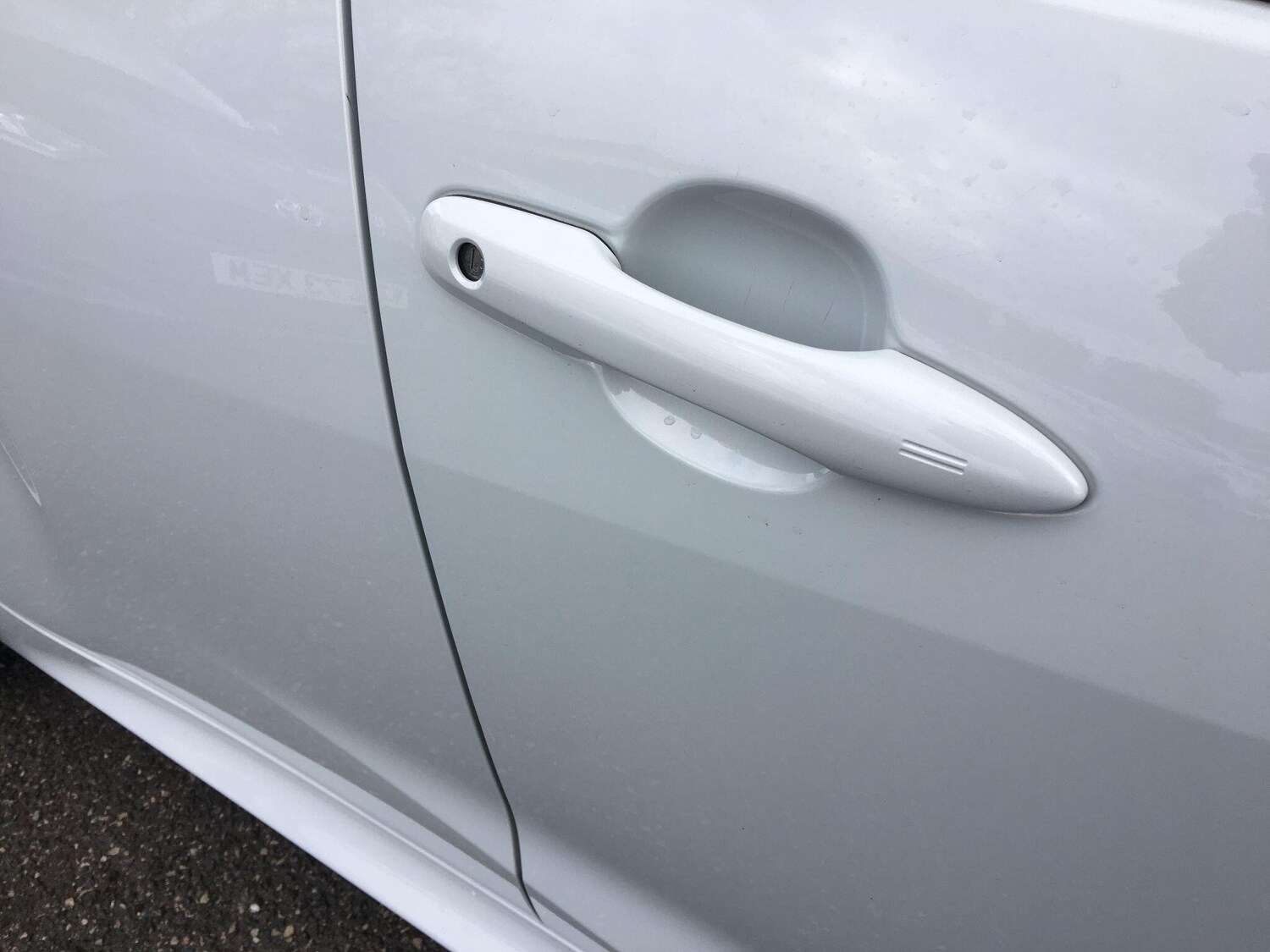 Used Toyota Yaris for sale - 77424928: Photo 30