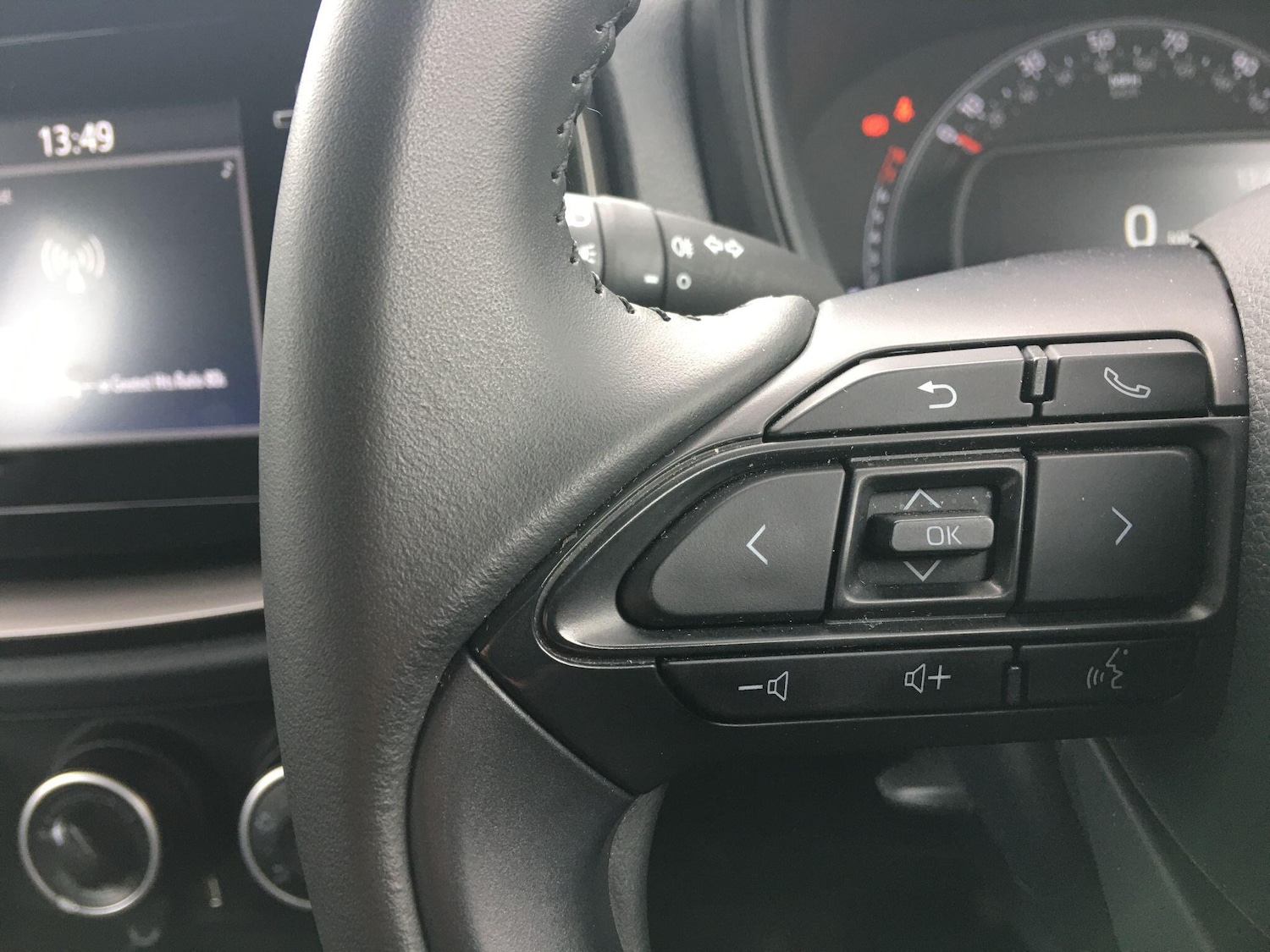 Used Toyota Aygo X 2023 for sale - 76472237: Photo 38