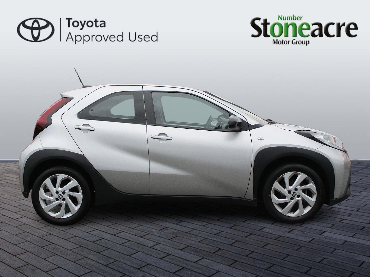 Used Toyota Aygo X 2023 for sale - 76472237: Photo 4