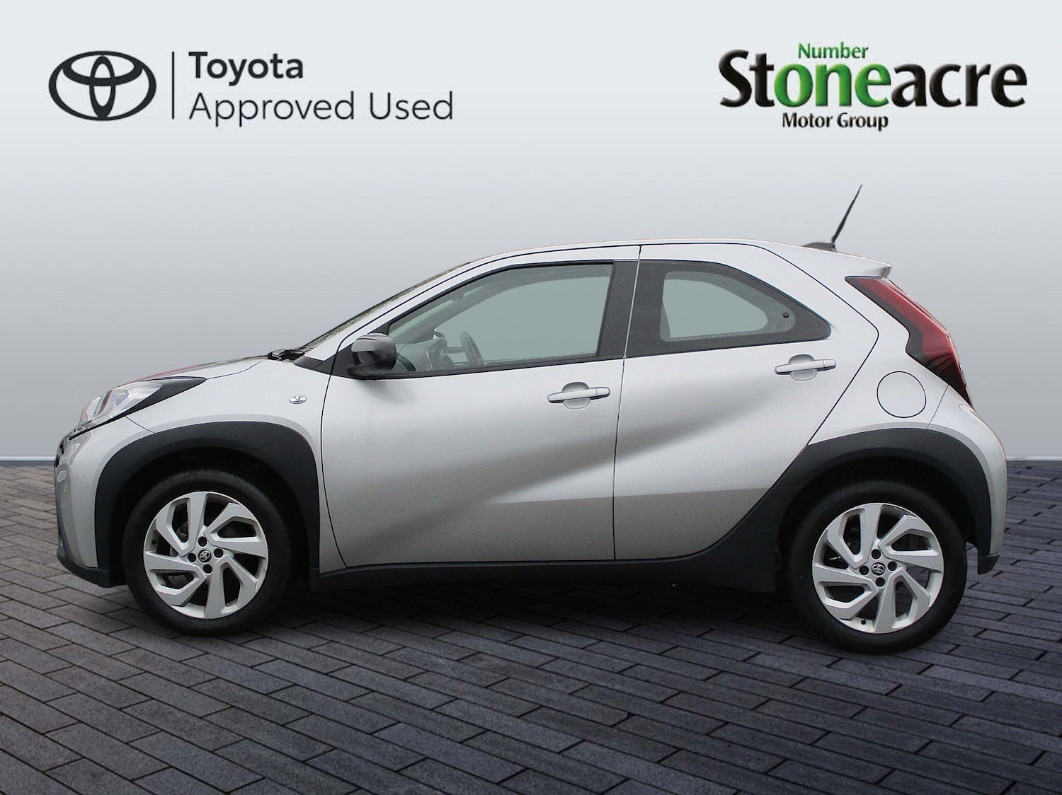 Used Toyota Aygo X 2023 for sale - 76472237: Photo 8