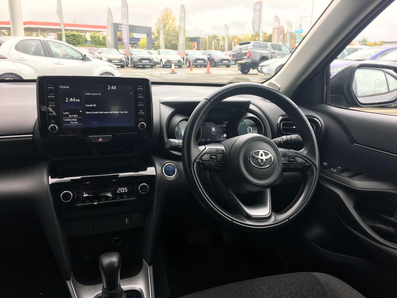 Used Toyota Yaris Cross 2022 for sale - 76715585: Photo 15
