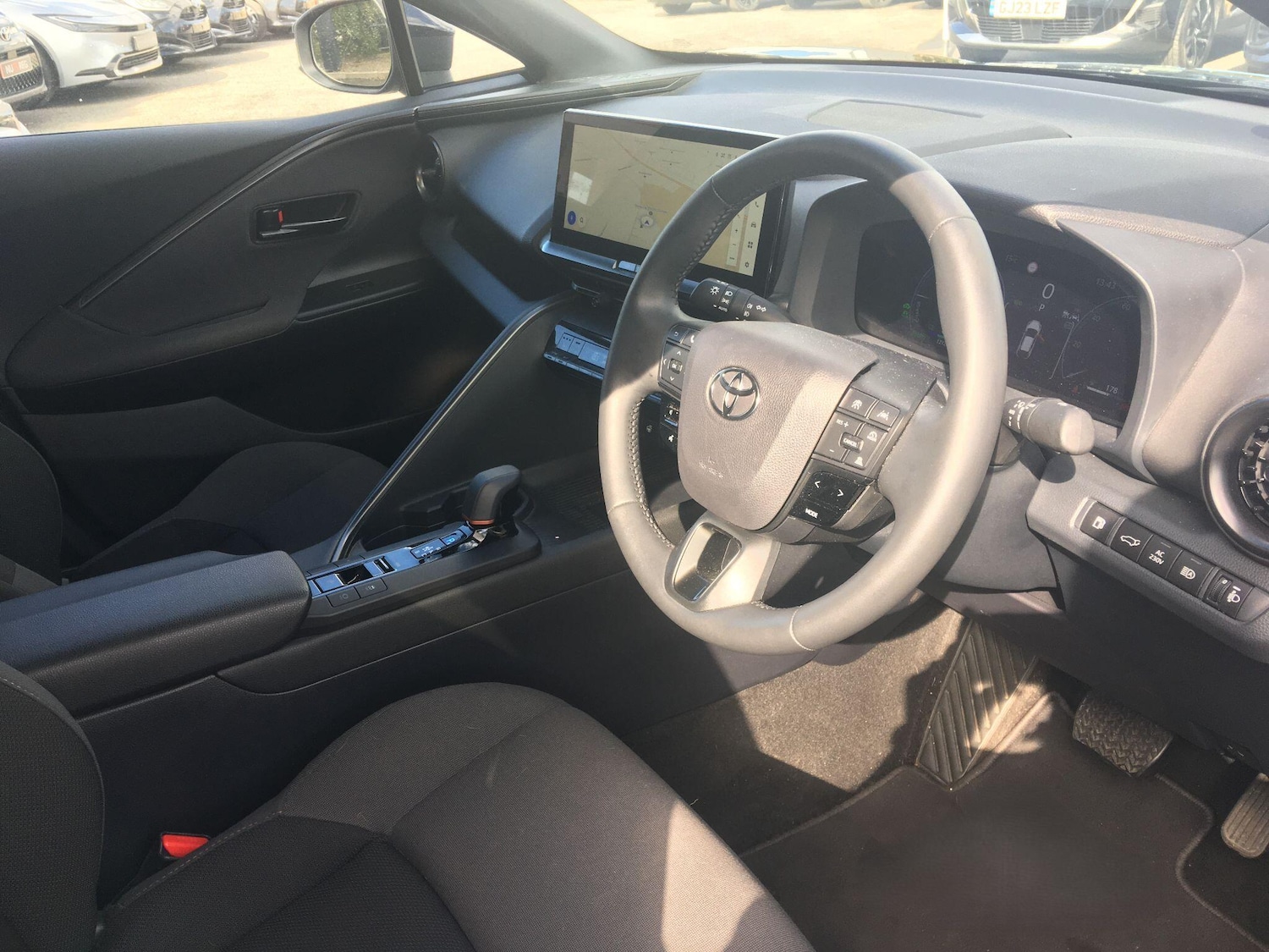 Used Toyota C-HR 2024 for sale - 76976193: Photo 14