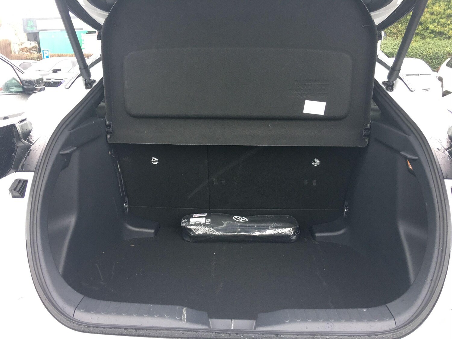 Used Toyota C-HR 2025 for sale - 78072842: Photo 12