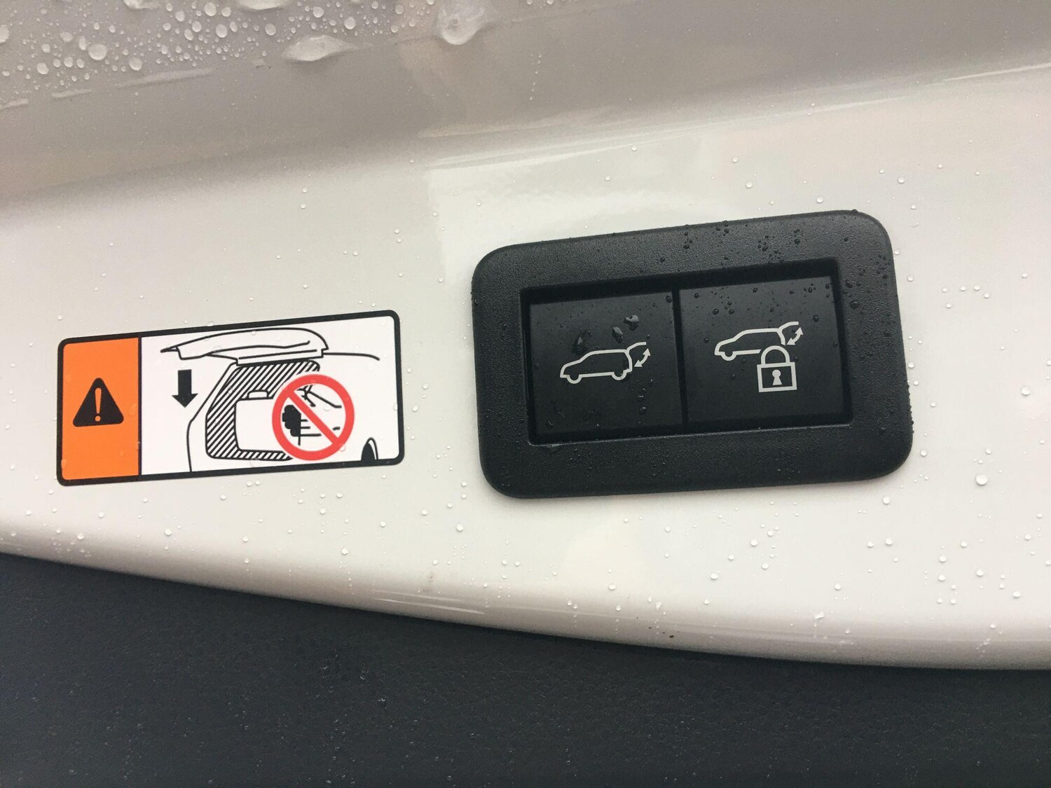 Used Toyota C-HR 2025 for sale - 78072842: Photo 29