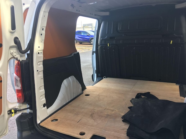 Used Toyota ProAce 2022 for sale - 76260502: Photo 34