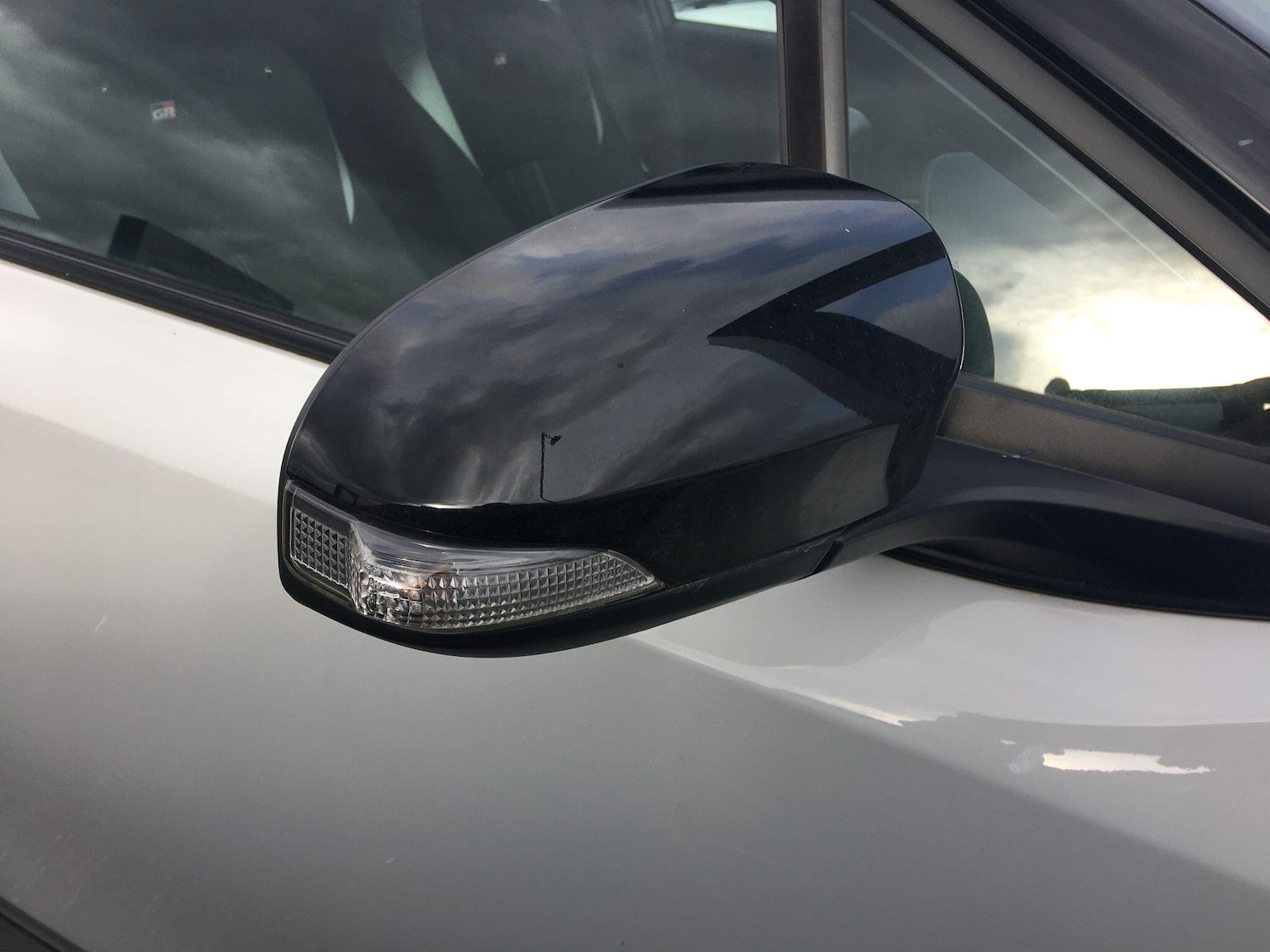 Used Toyota C-HR for sale - 78072638: Photo 30