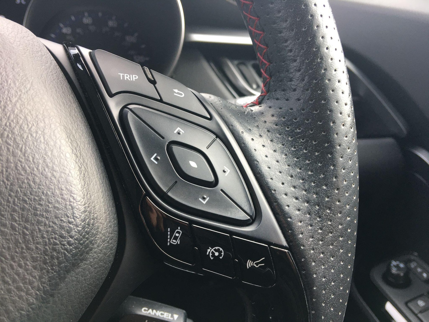 Used Toyota C-HR for sale - 78072638: Photo 47