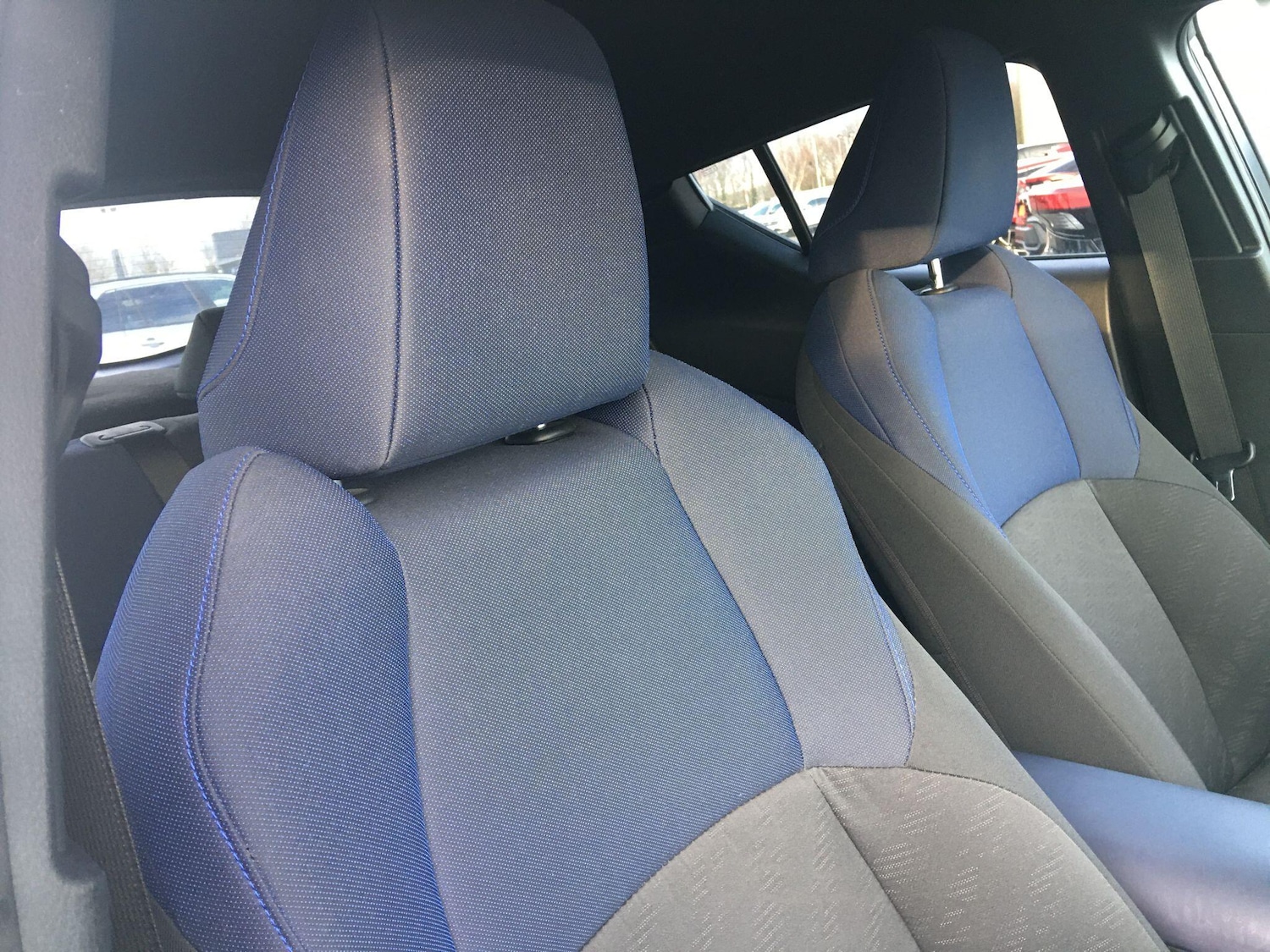 Used Toyota C-HR for sale - 77266942: Photo 38