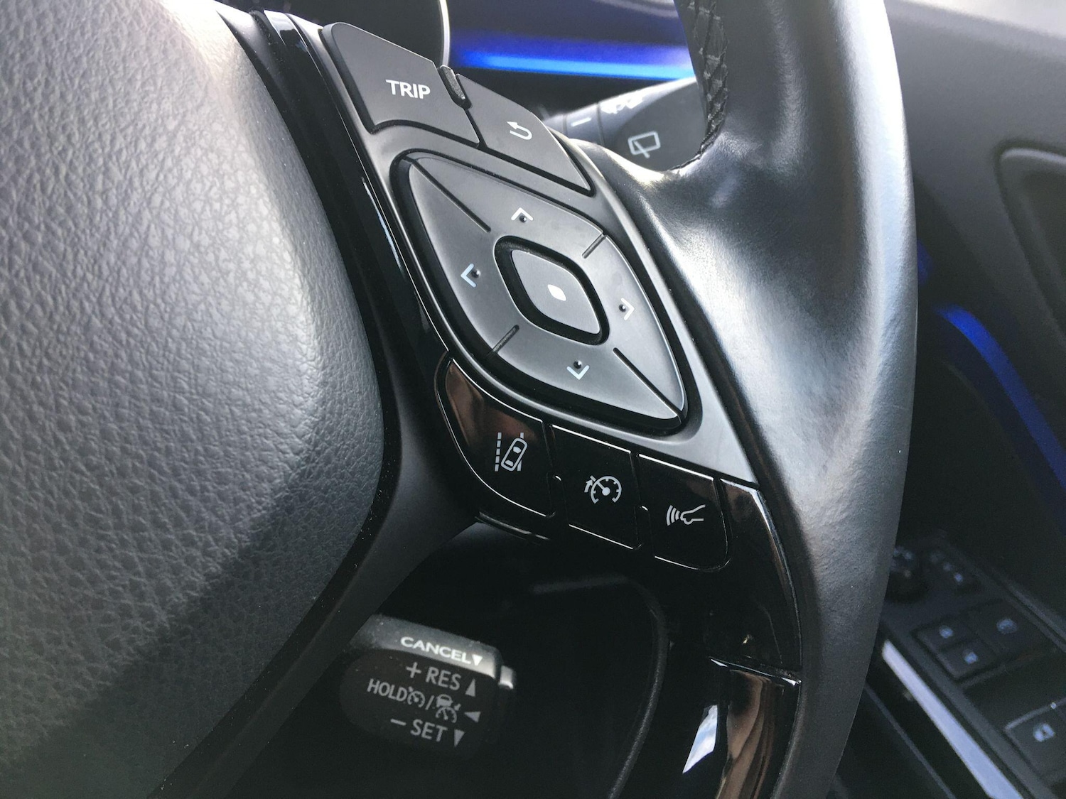 Used Toyota C-HR for sale - 77266942: Photo 41