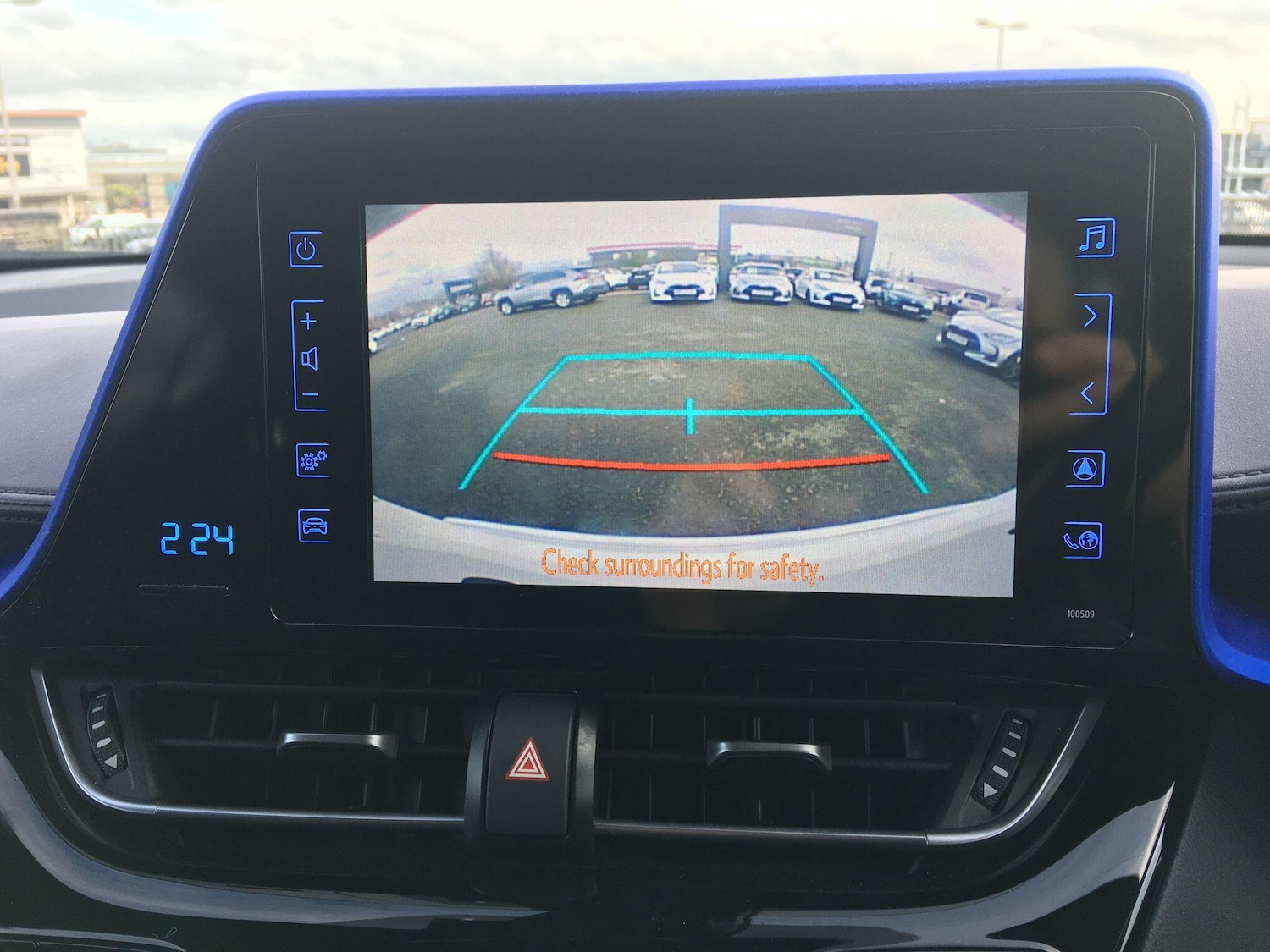 Used Toyota C-HR for sale - 77266942: Photo 45