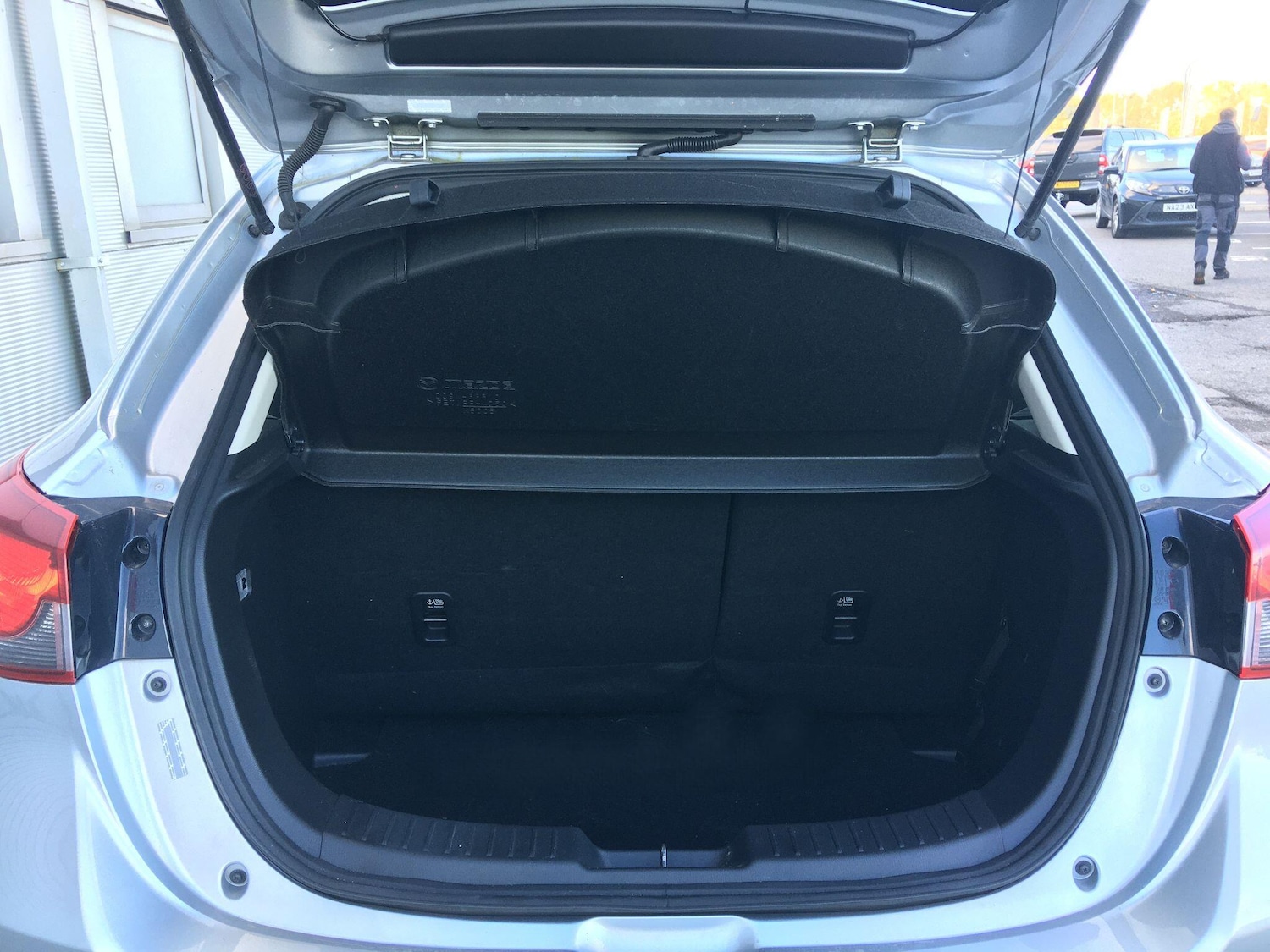 Used Mazda Mazda2 2021 for sale - 76715511: Photo 10