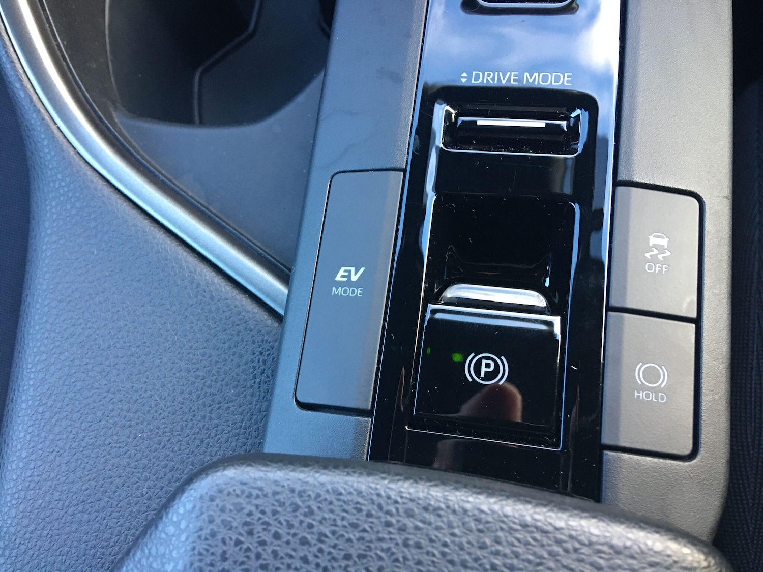 Used Toyota C-HR 2024 for sale - 77255122: Photo 28