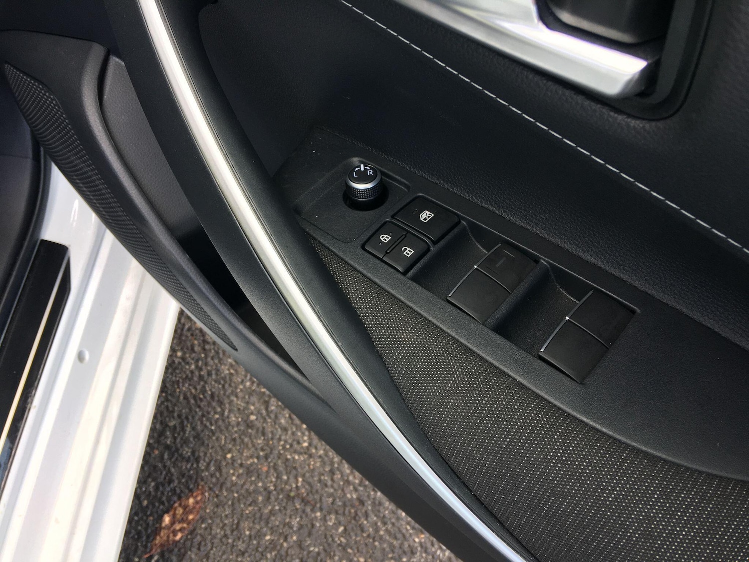 Used Toyota Corolla for sale - 76728766: Photo 34