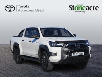 Used Toyota Hilux 2023 for sale - 76031398: Photo
