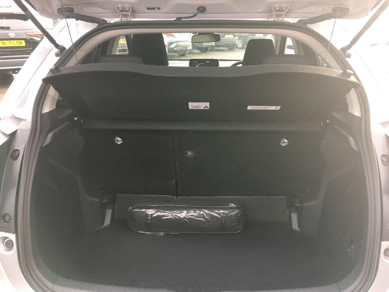 Used Toyota Yaris 2023 for sale - 77560039: Photo 13