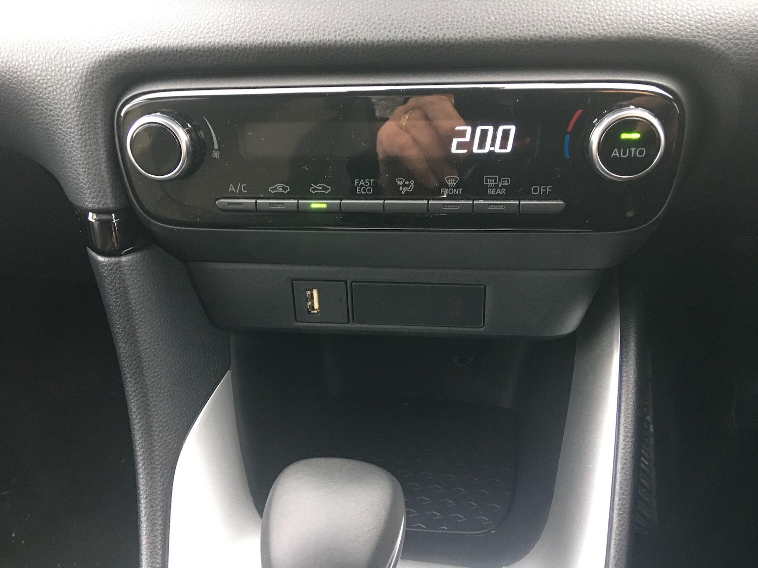 Used Toyota Yaris 2023 for sale - 77560039: Photo 39