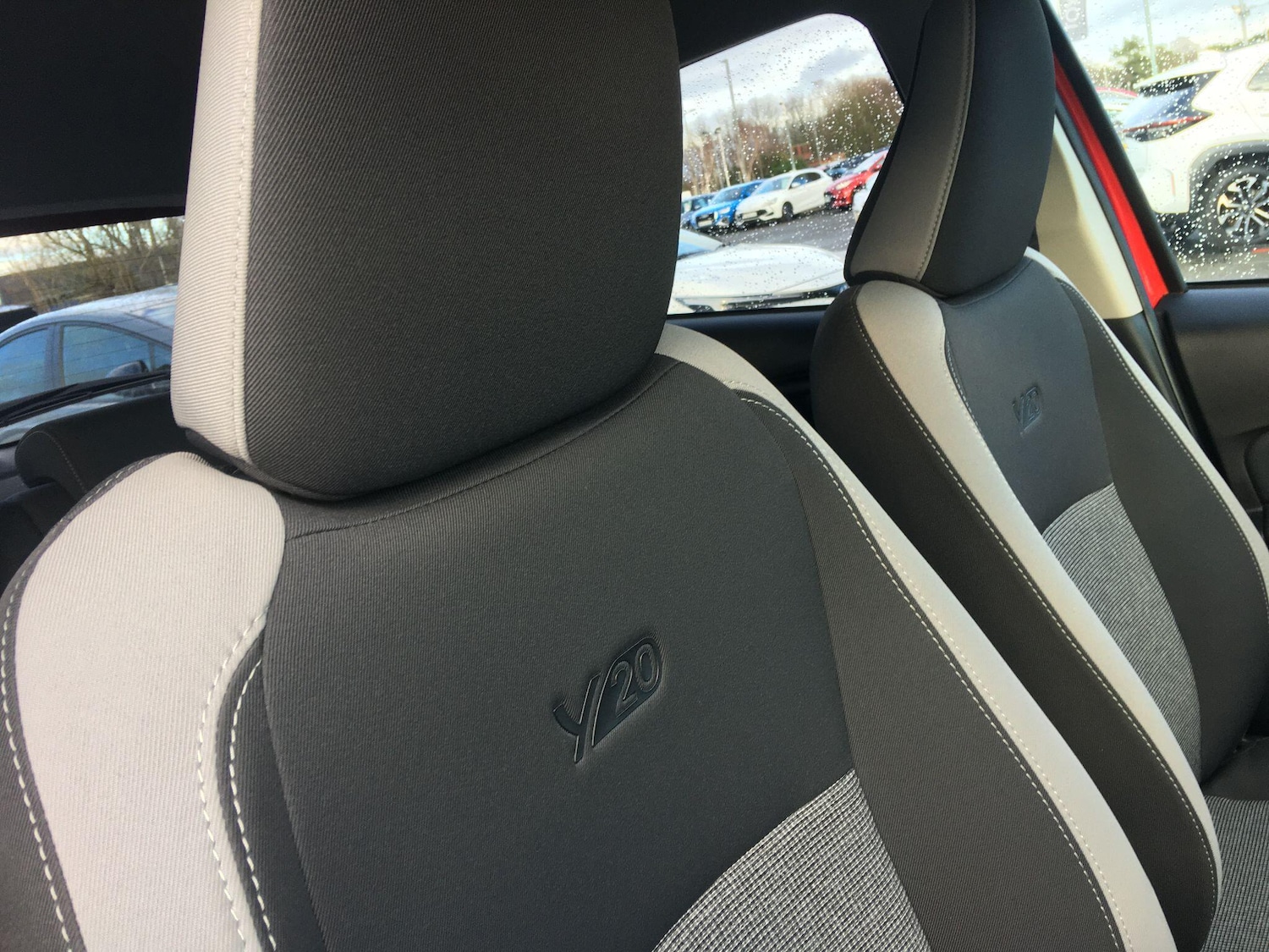 Used Toyota Yaris 2020 for sale - 77191146: Photo 38