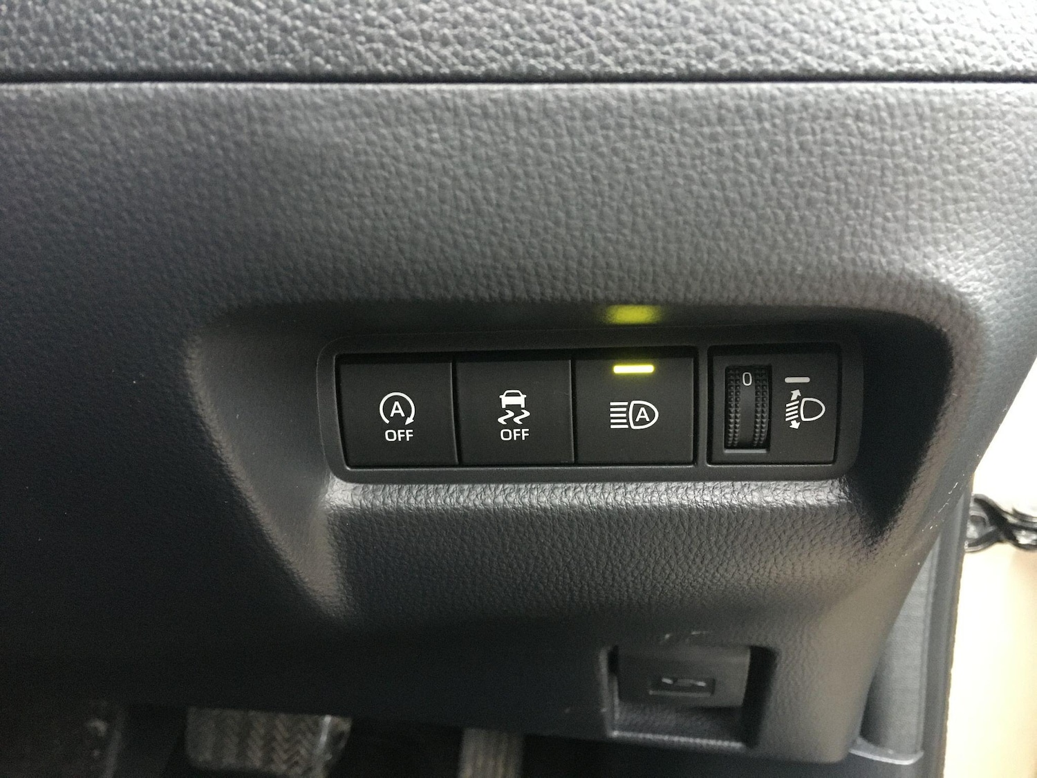 Used Toyota Aygo X 2024 for sale - 77119837: Photo 37