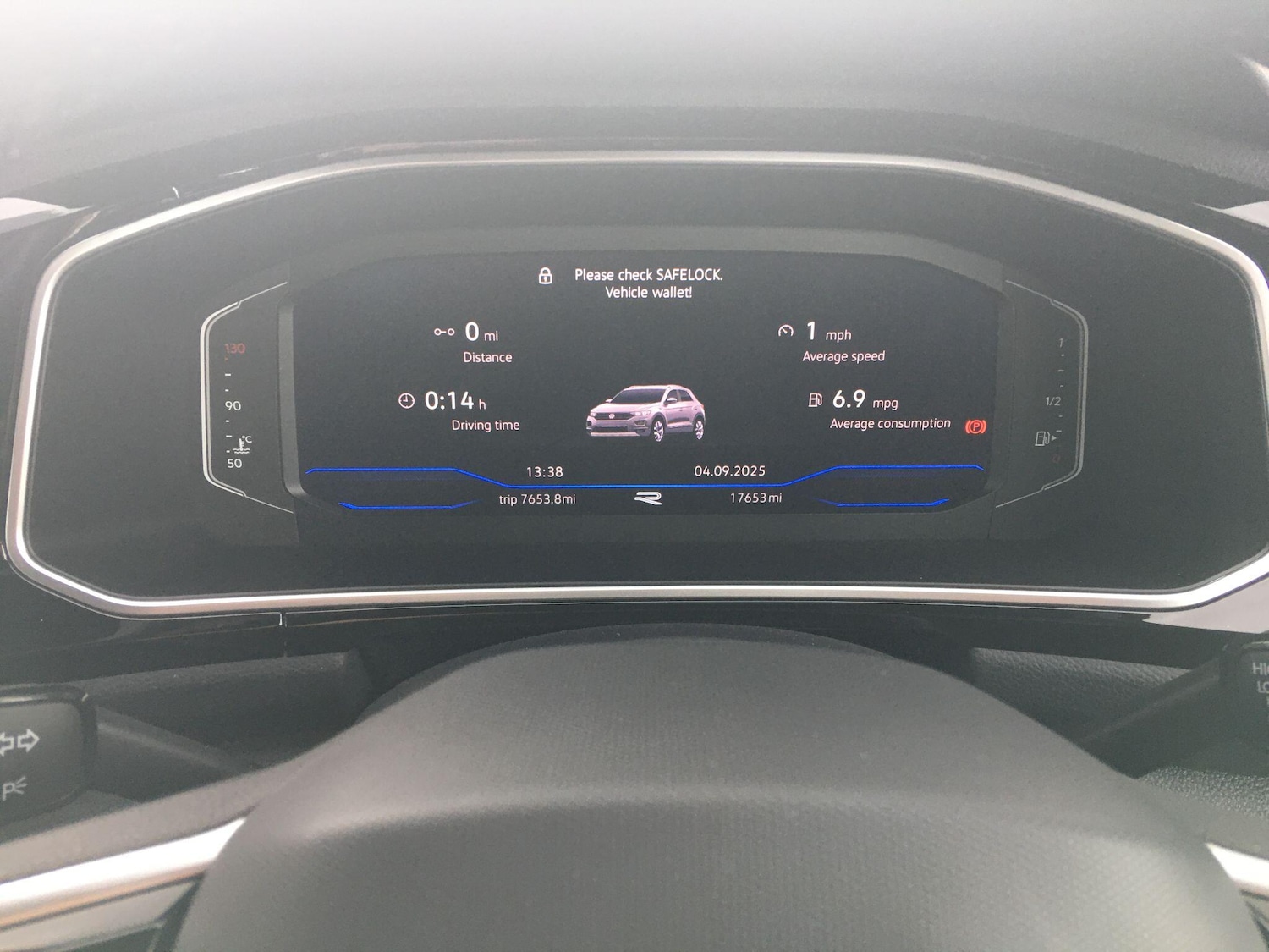 Used Volkswagen T-Roc 2023 for sale - 76573096: Photo 15