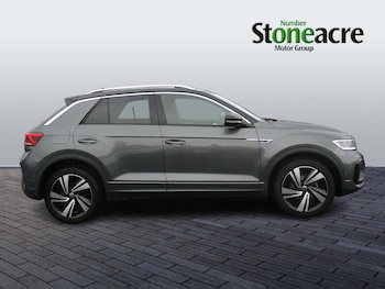 Used Volkswagen T-Roc 2023 for sale - 76573096: Photo
