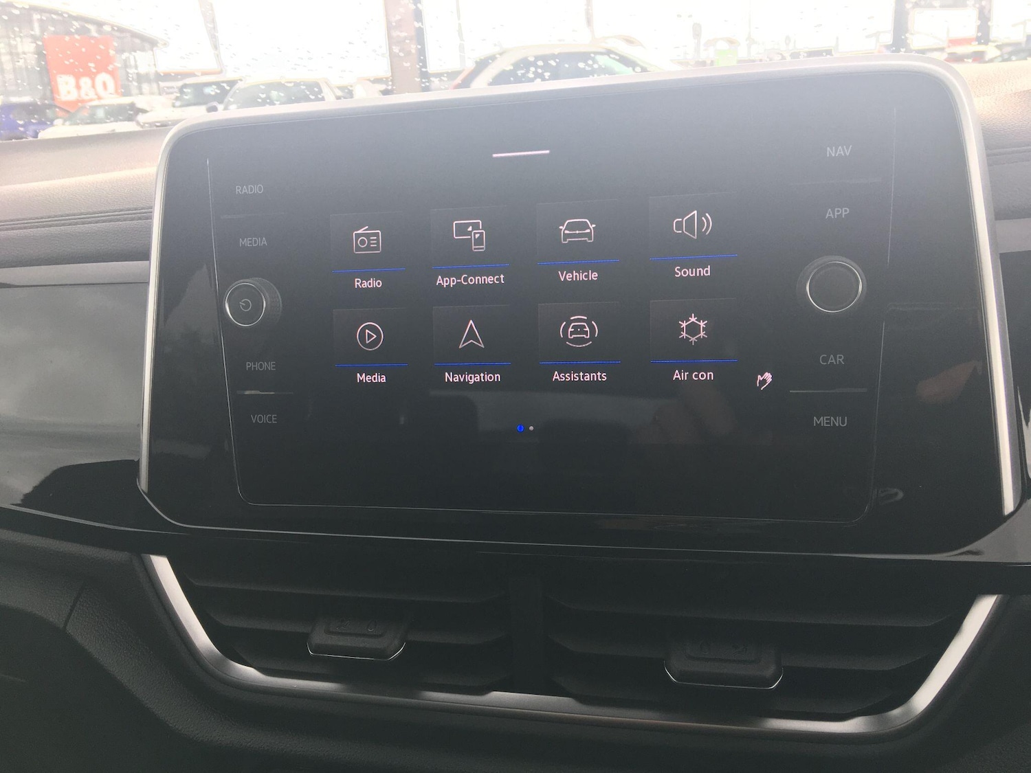 Used Volkswagen T-Roc 2023 for sale - 76573096: Photo 34