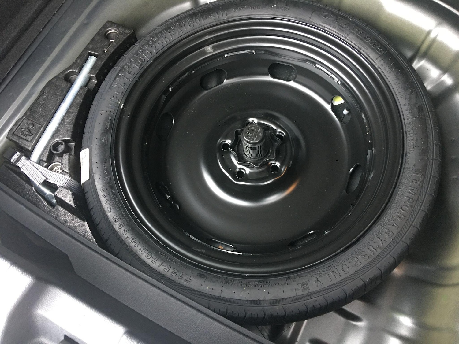 Used Volkswagen T-Roc 2023 for sale - 76573096: Photo 55