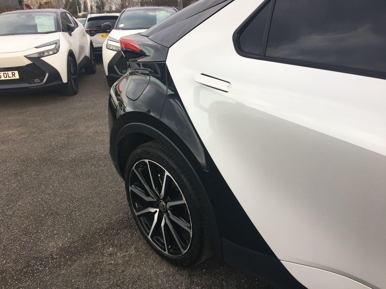 Used Toyota C-HR for sale - 77497014: Photo 44