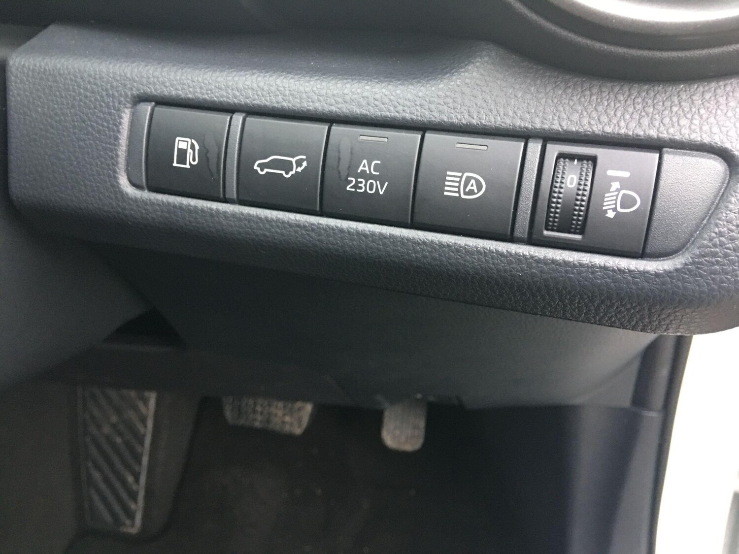 Used Toyota C-HR for sale - 77497014: Photo 53