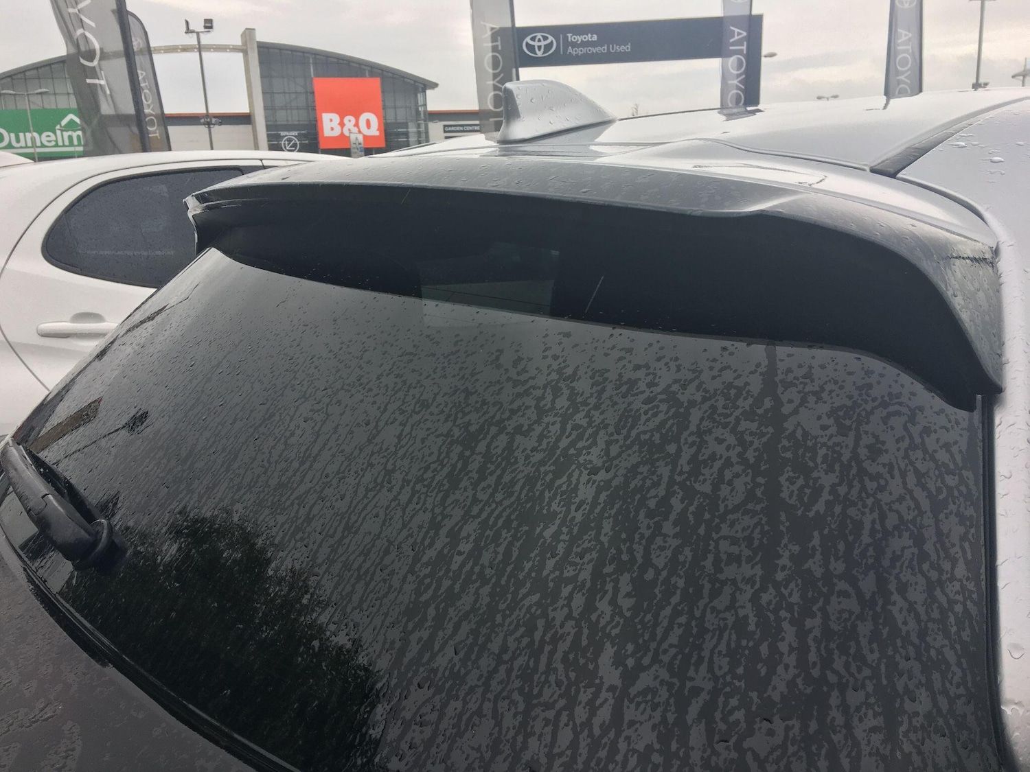 Used Toyota Yaris 2023 for sale - 77028967: Photo 23