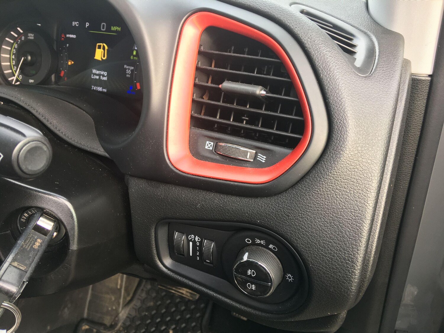 Used Jeep Renegade 2021 for sale - 77585680: Photo 39