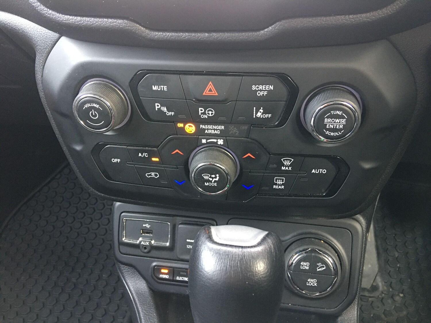 Used Jeep Renegade 2021 for sale - 77585680: Photo 46