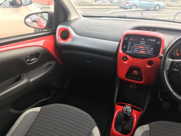 Used Toyota AYGO 2019 for sale - 76152687: Photo 16