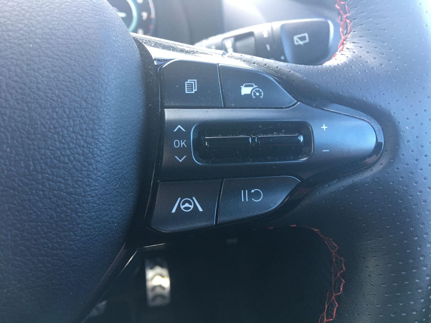 Used Hyundai i20 2023 for sale - 76800948: Photo 41