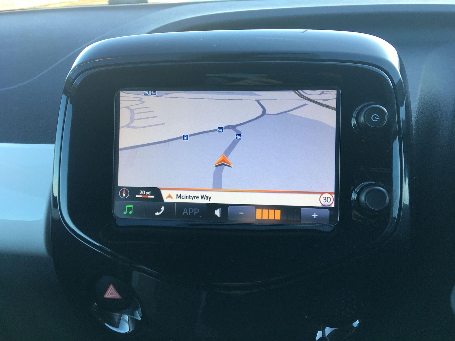 Used Toyota AYGO 2017 for sale - 77132083: Photo 18