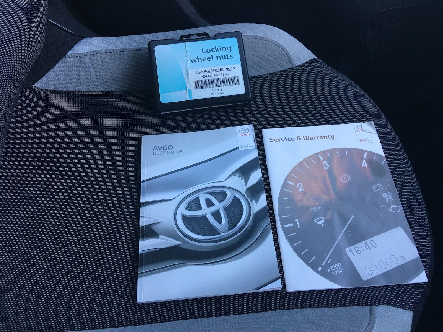 Used Toyota AYGO 2017 for sale - 77132083: Photo 24