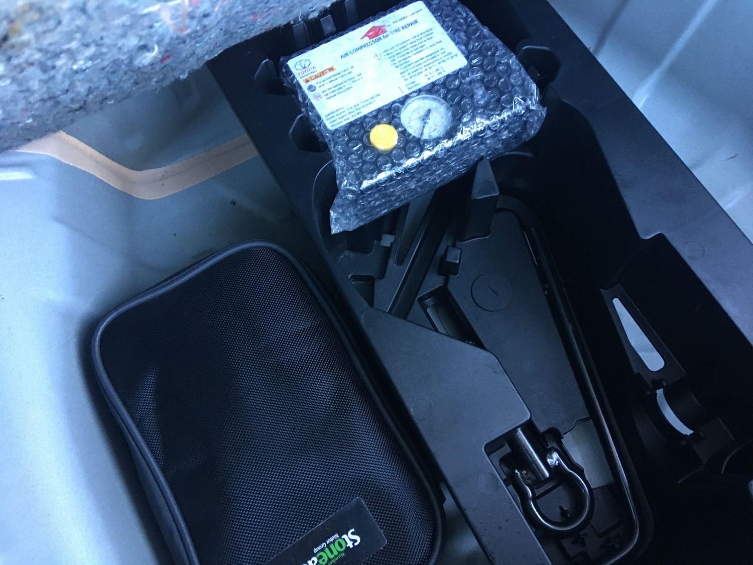 Used Toyota AYGO 2017 for sale - 77132083: Photo 25