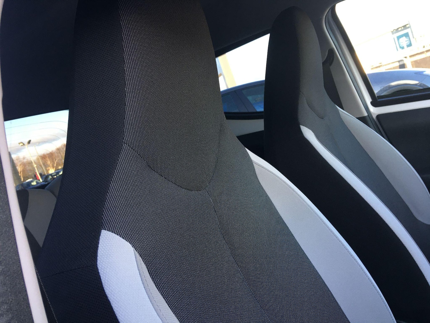 Used Toyota AYGO 2017 for sale - 77132083: Photo 39