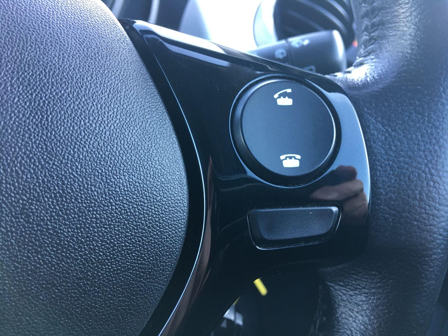 Used Toyota AYGO 2017 for sale - 77132083: Photo 42