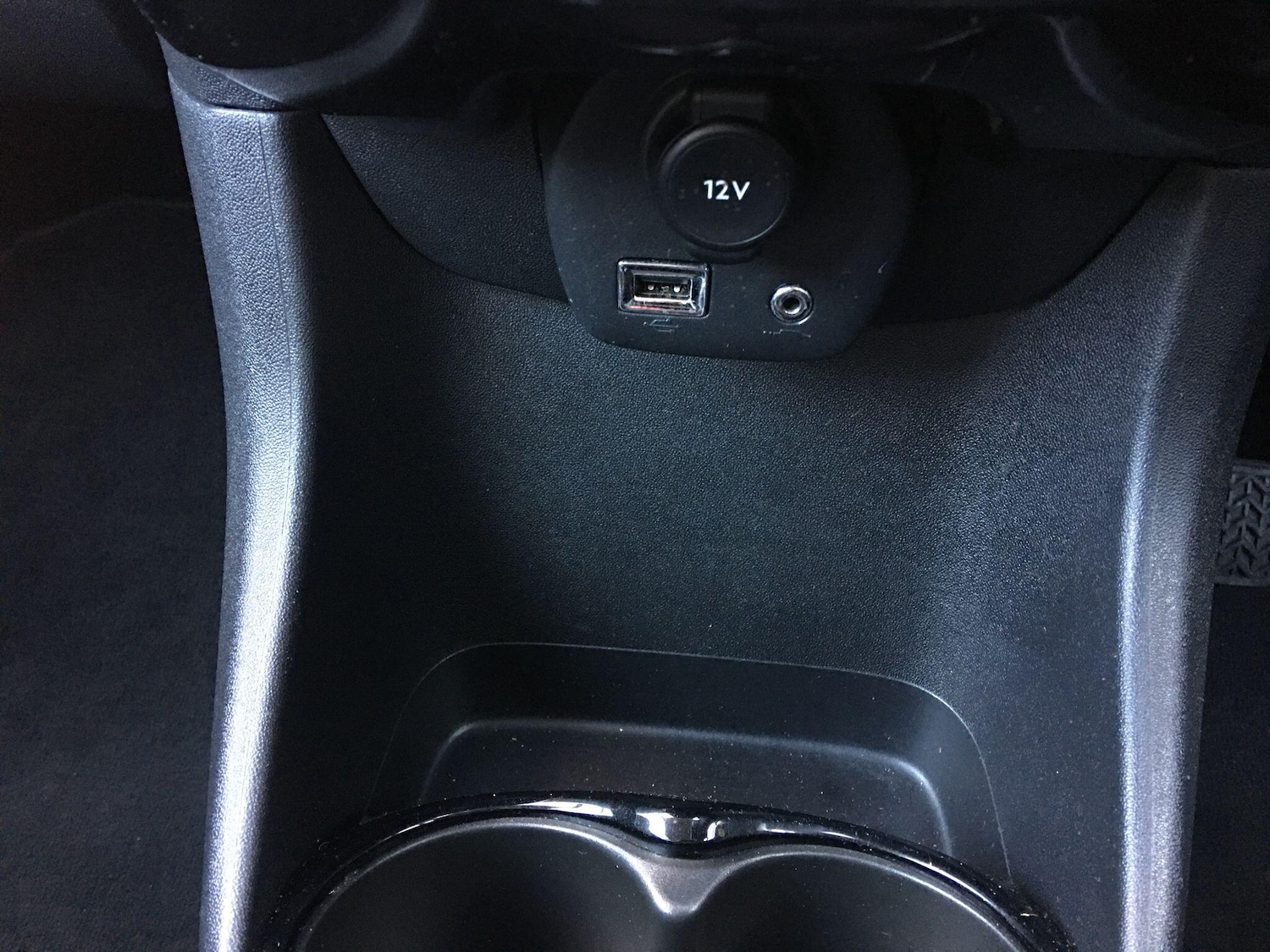 Used Toyota AYGO 2017 for sale - 77132083: Photo 45