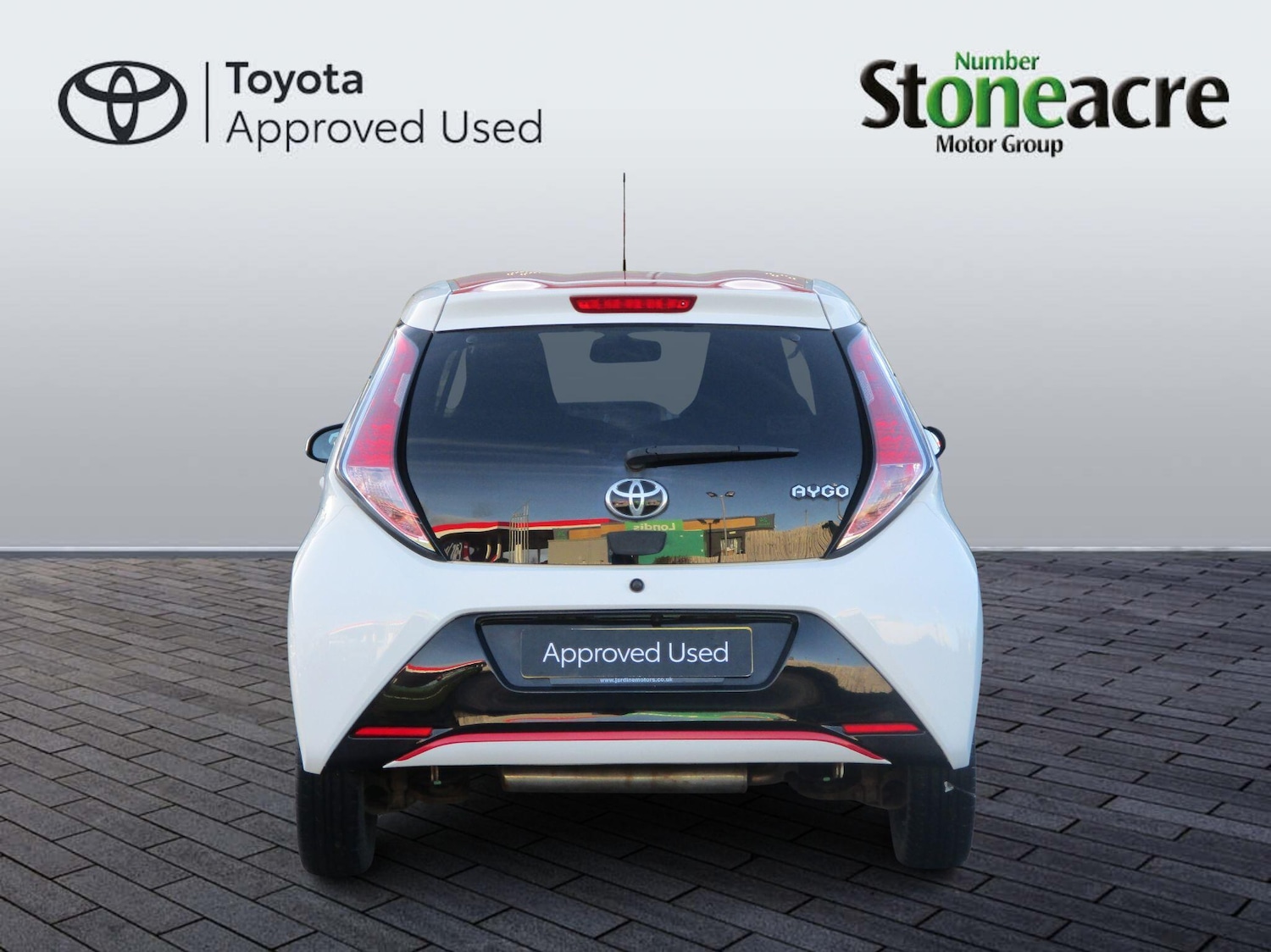 Used Toyota AYGO 2017 for sale - 77132083: Photo 6