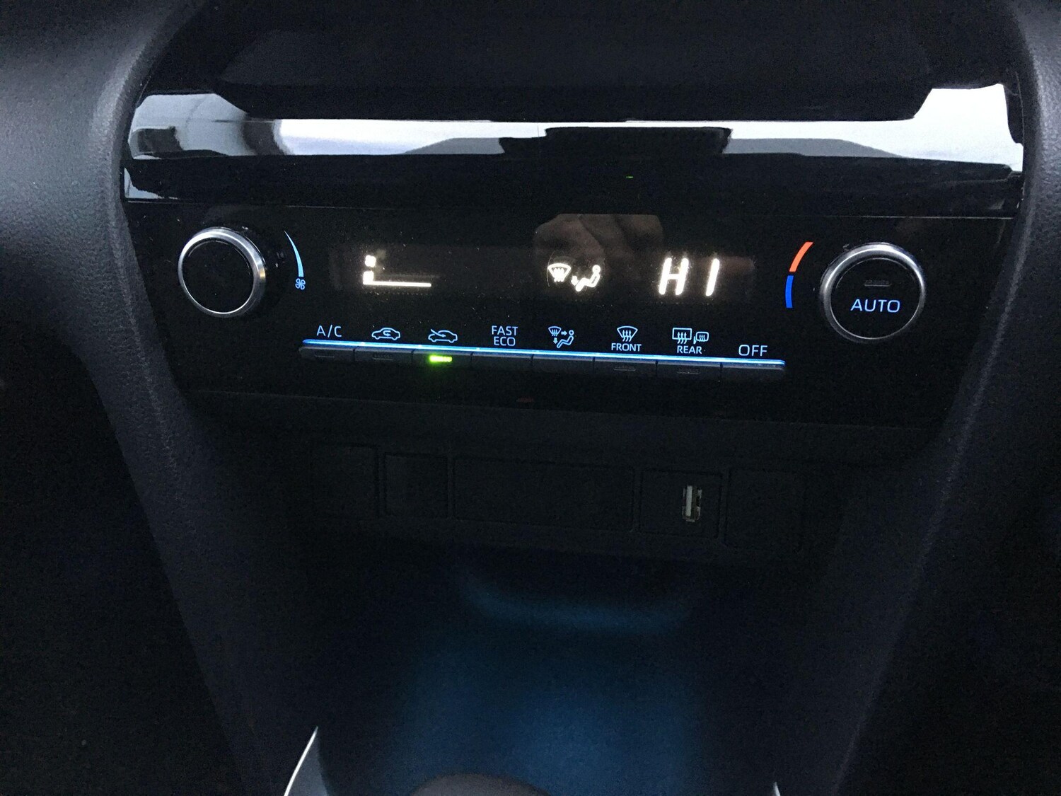 Used Toyota Yaris Cross 2021 for sale - 77524782: Photo 45